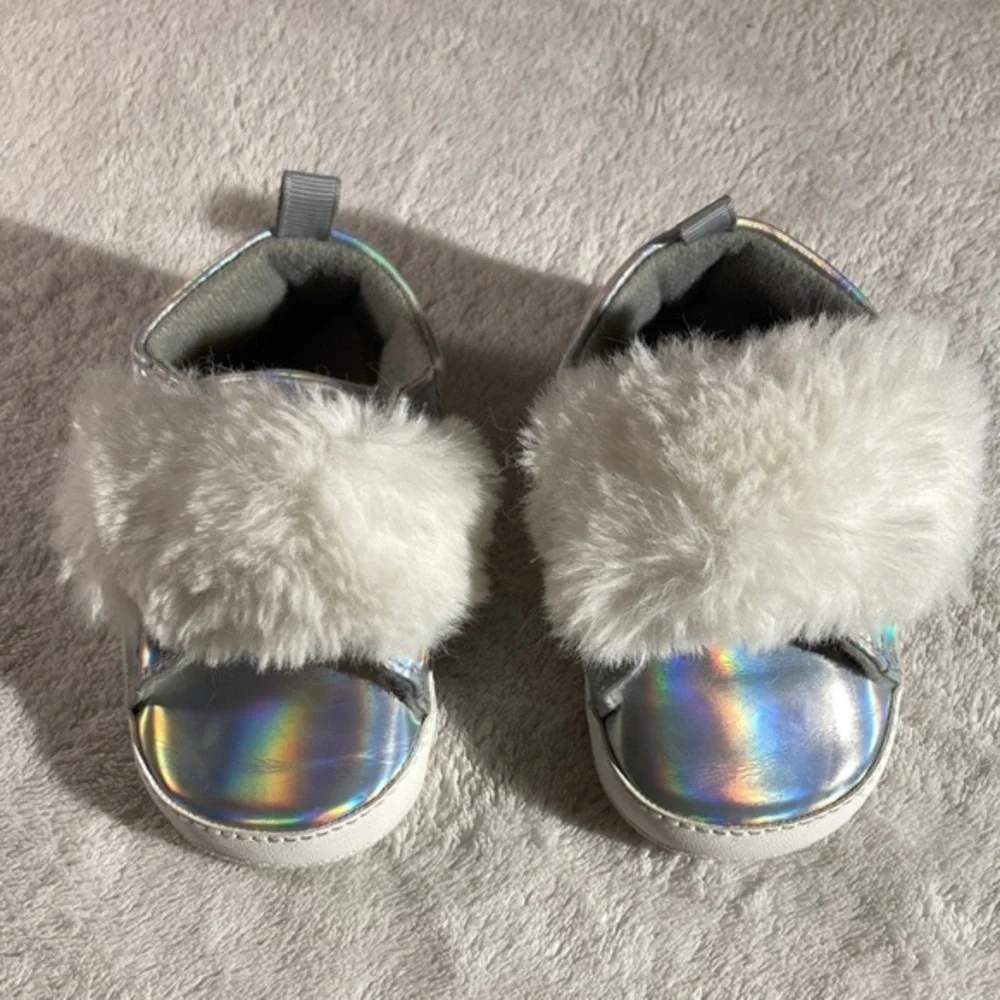 First Steps Silver Hologram Faux Fur Baby Shoes